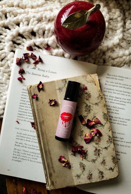 Green Witch Scent Co - Love Bomb Perfume Oil