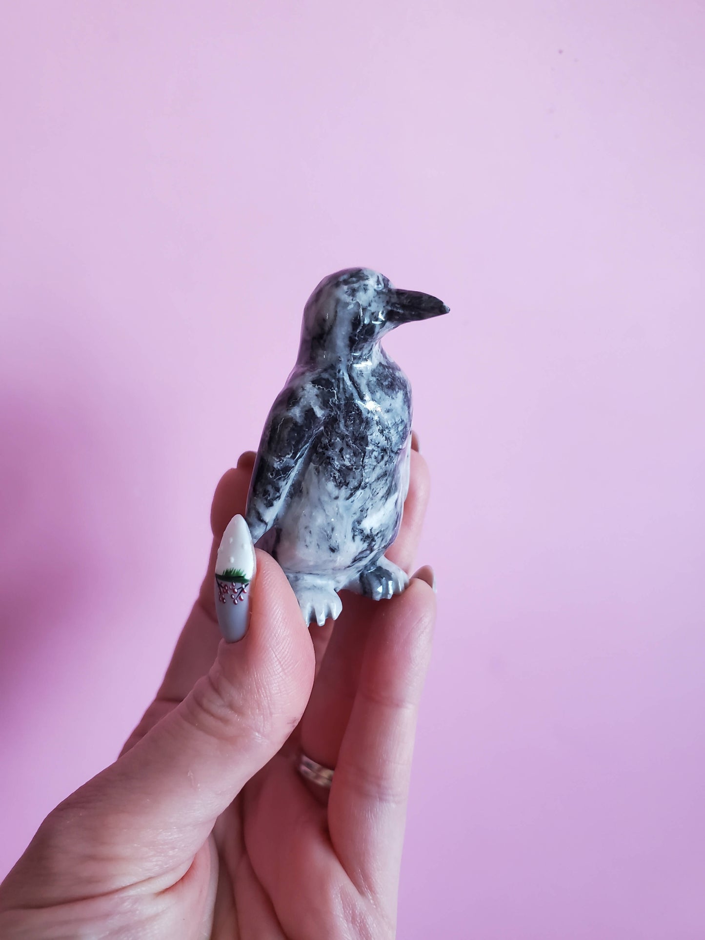 High Quality Calcite Penguin Carving