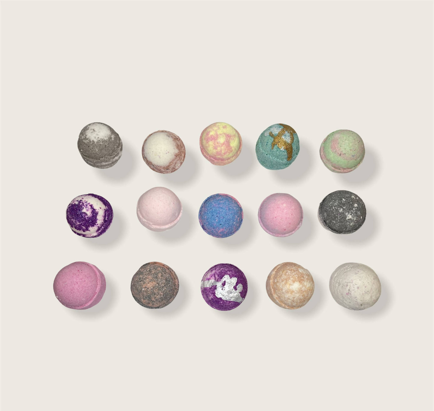 15 Pack of mini bath bombs