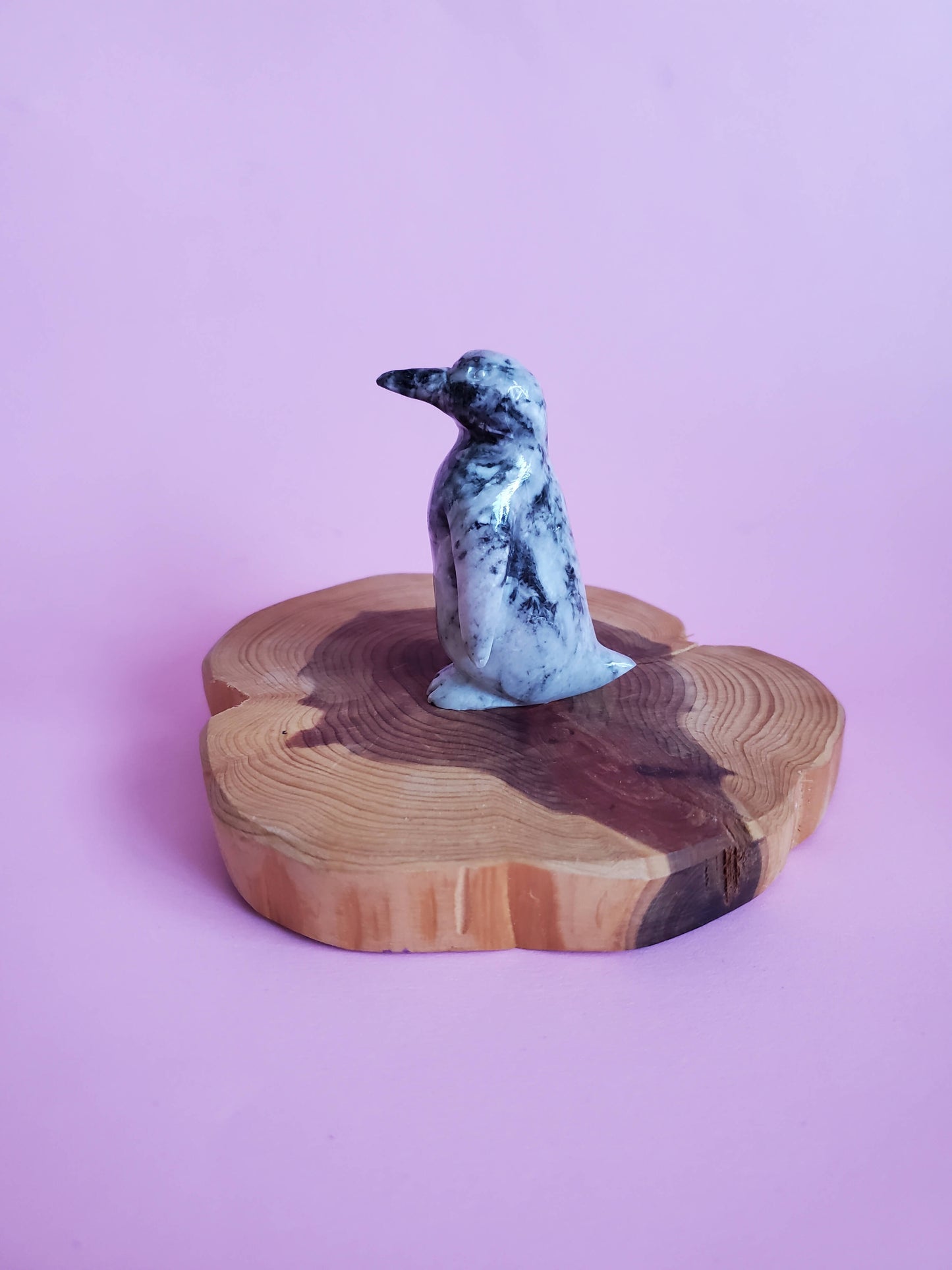 High Quality Calcite Penguin Carving