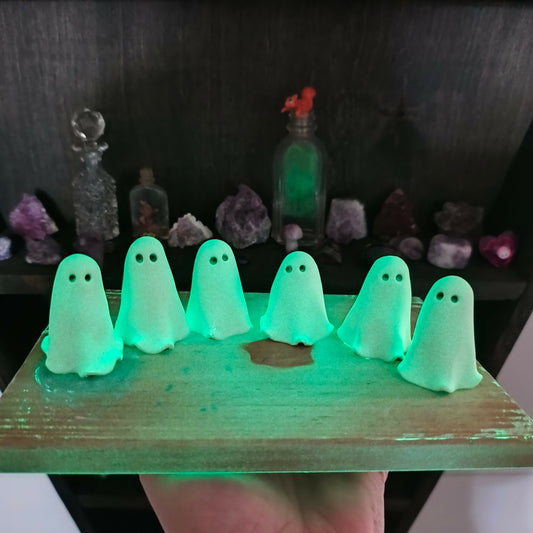 Glow in the dark Spirit