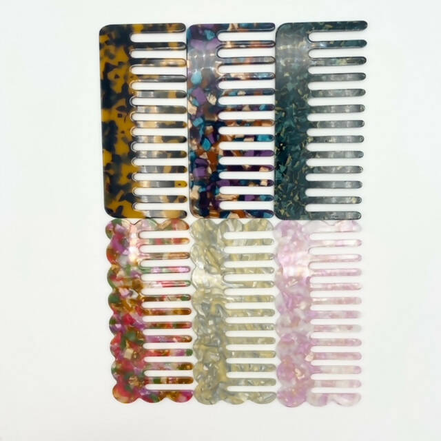 Large Combs
