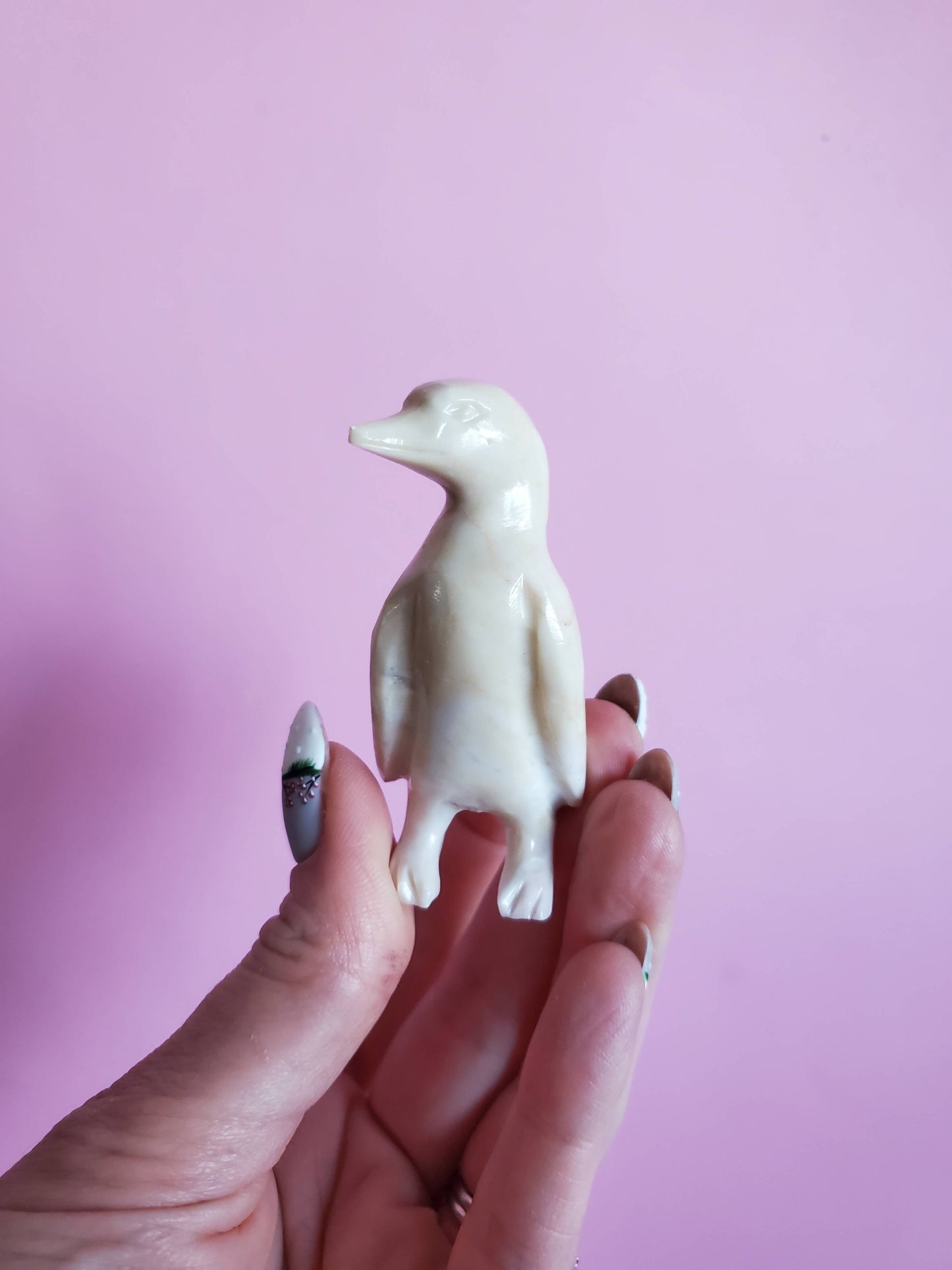 High Quality Calcite Penguin Carving